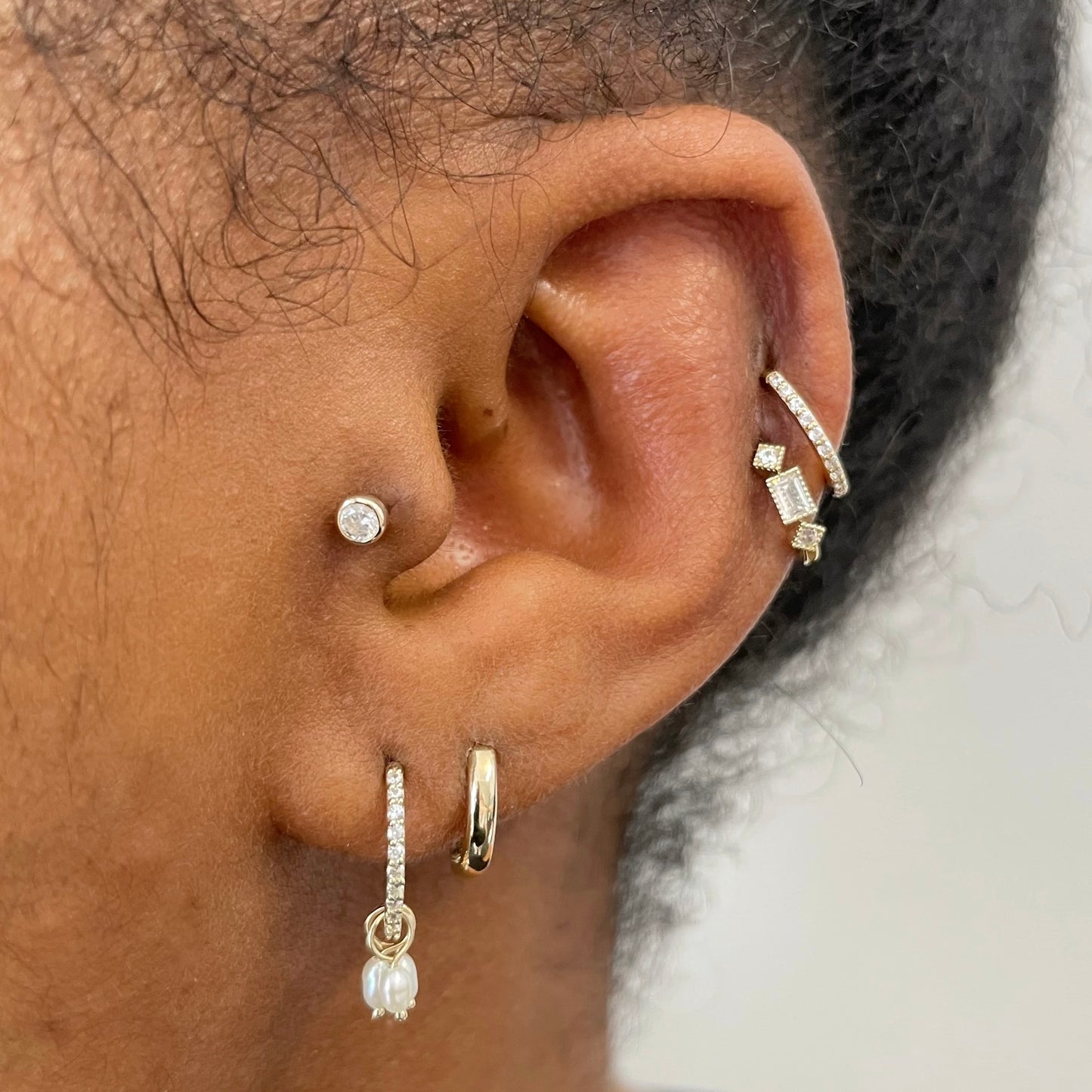 14k solid yellow bezel set crystal single gem flat back labret stud earring 8mm Cartilage Studs Laura Bond Jewellery