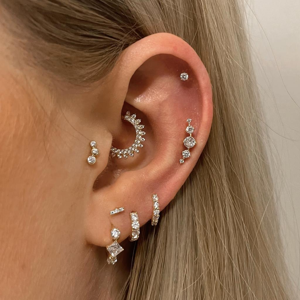 Laura Bond Jewellery Bold and Gold Edinburgh 14k solid yellow gold Astraea flat back labret stud earring 8mm Cartilage Studs