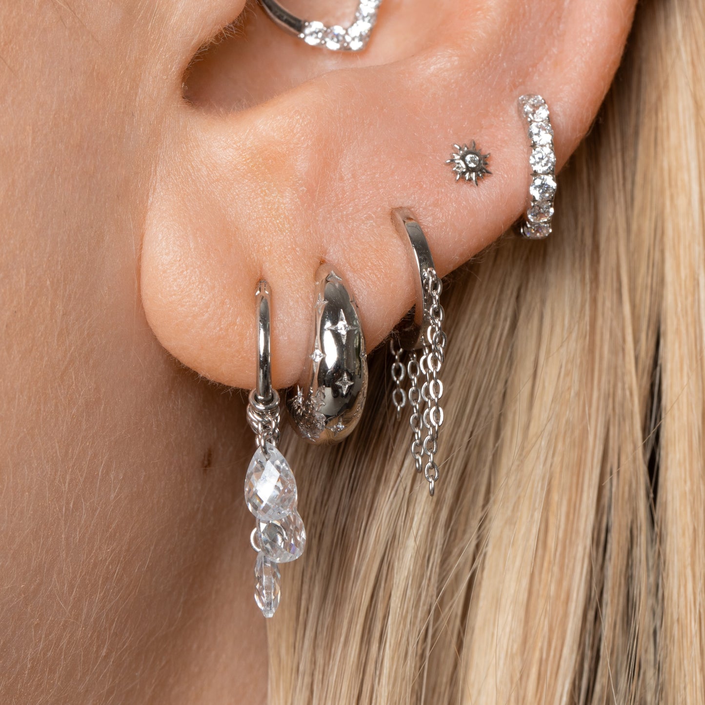 Laura Bond Jewellery 9k solid white gold Pure Shores 5 crystal charm clicker hoop earring 8mm Huggies and Hoops