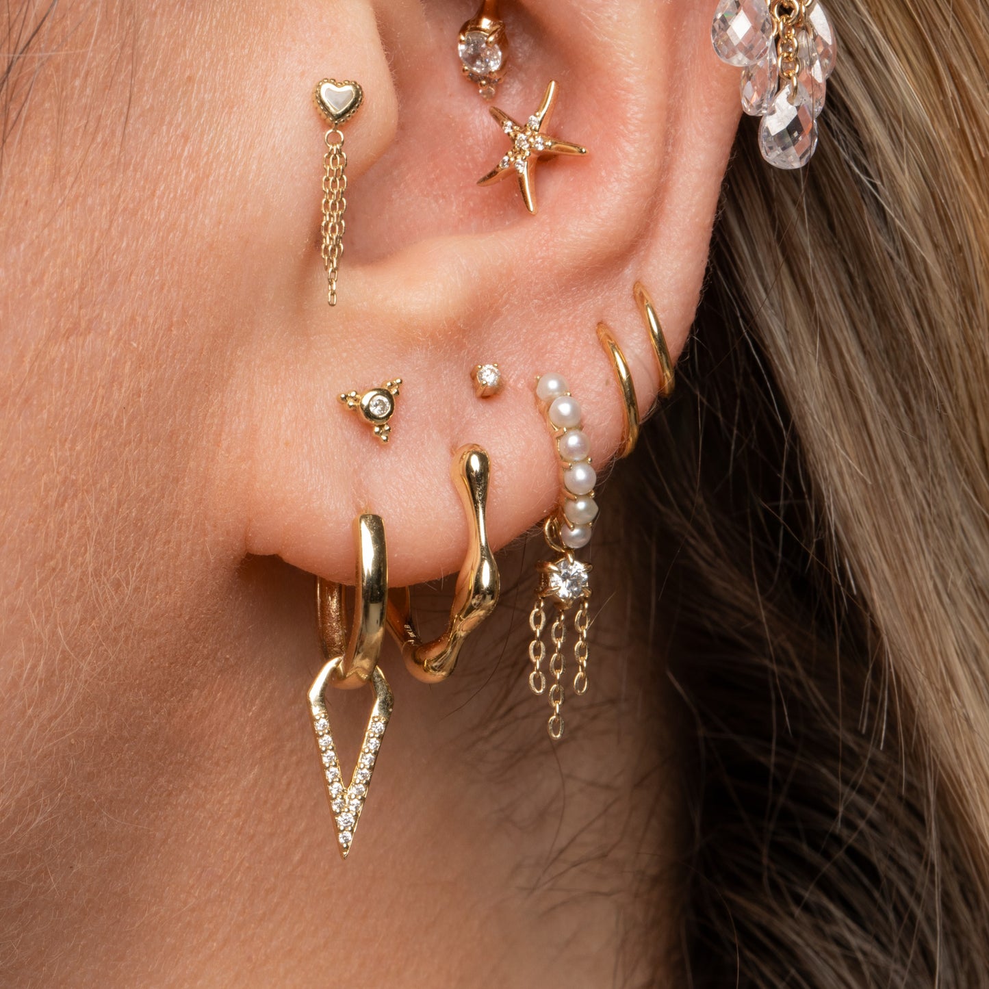 Laura Bond Jewellery 14k solid yellow gold Beaded Gem flat back labret stud earring Cartilage Studs
