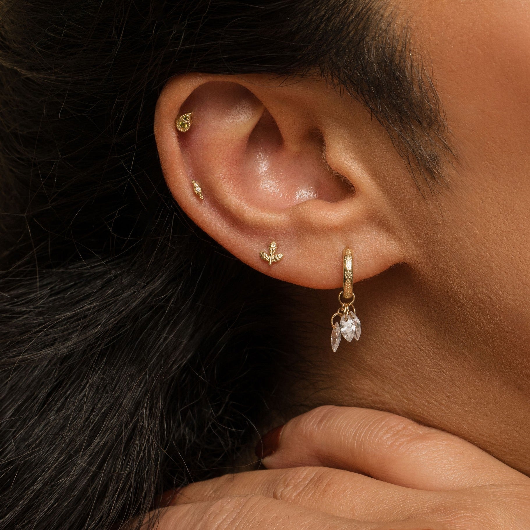 Laura Bond Jewellery 14k solid yellow gold olive green Paisley flat back labret stud earring 8mm Cartilage Studs