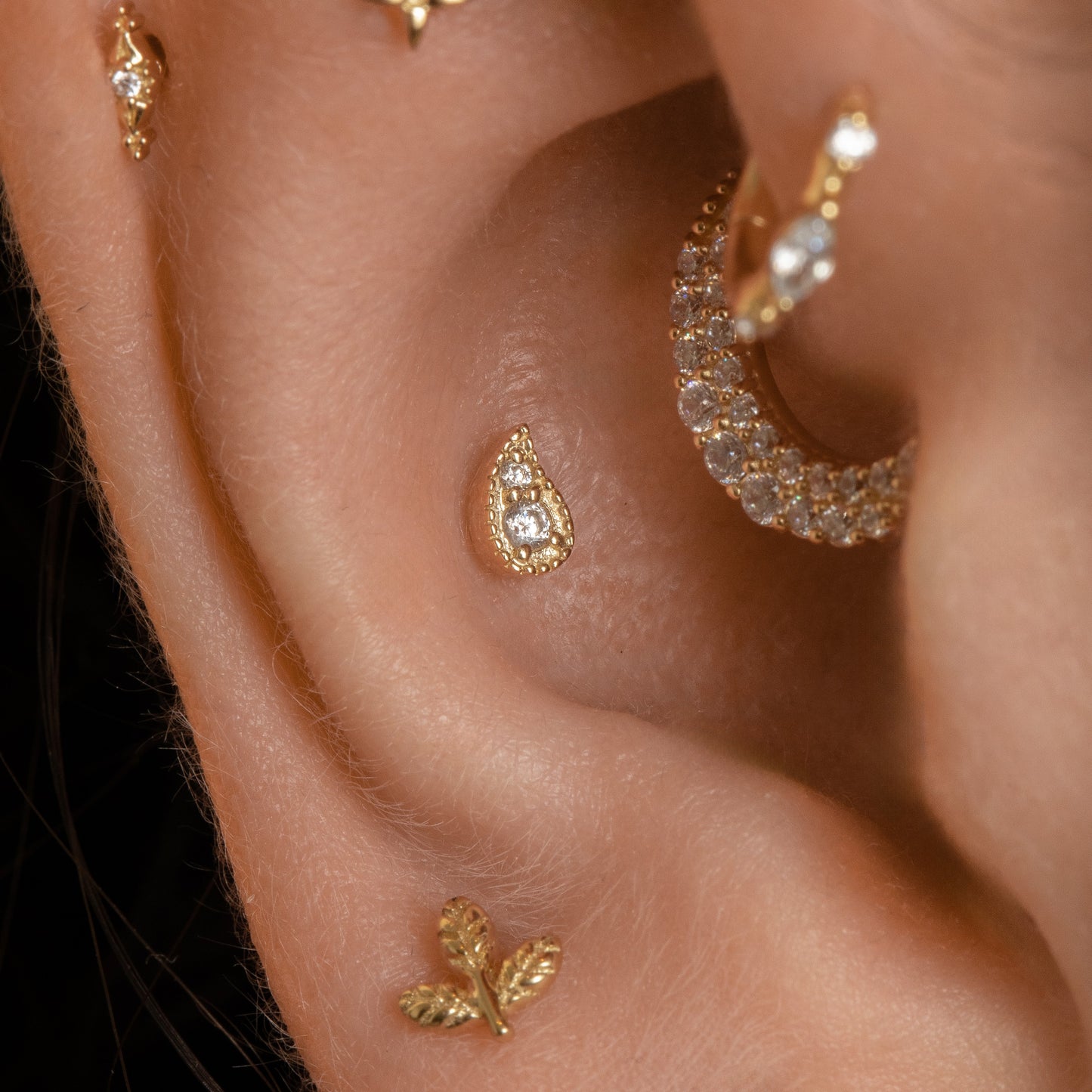 Laura Bond Jewellery 9k solid yellow gold Paisley flat back labret stud earring 6mm Cartilage Studs