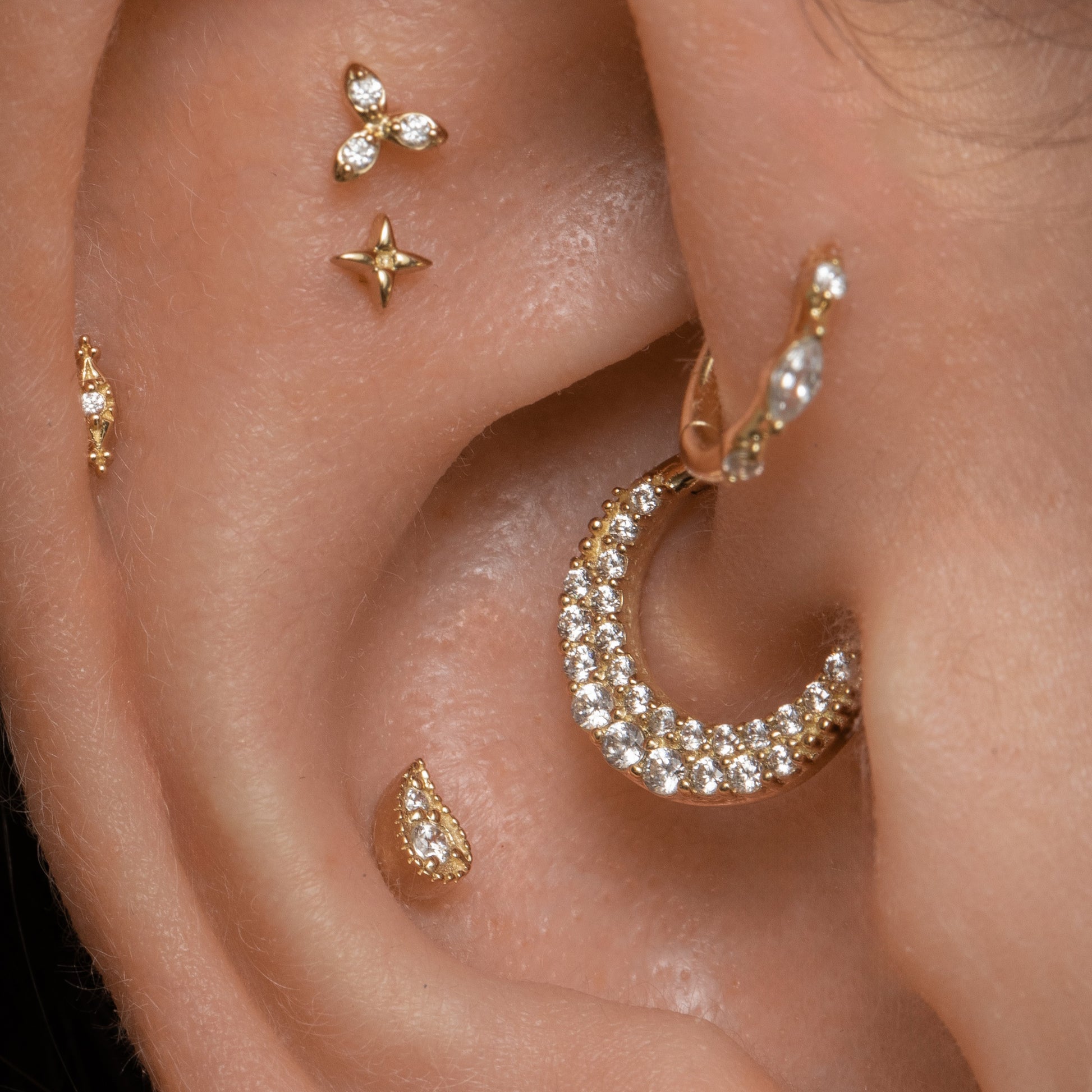 Laura Bond Jewellery 9k solid yellow gold Paisley flat back labret stud earring 6mm Cartilage Studs