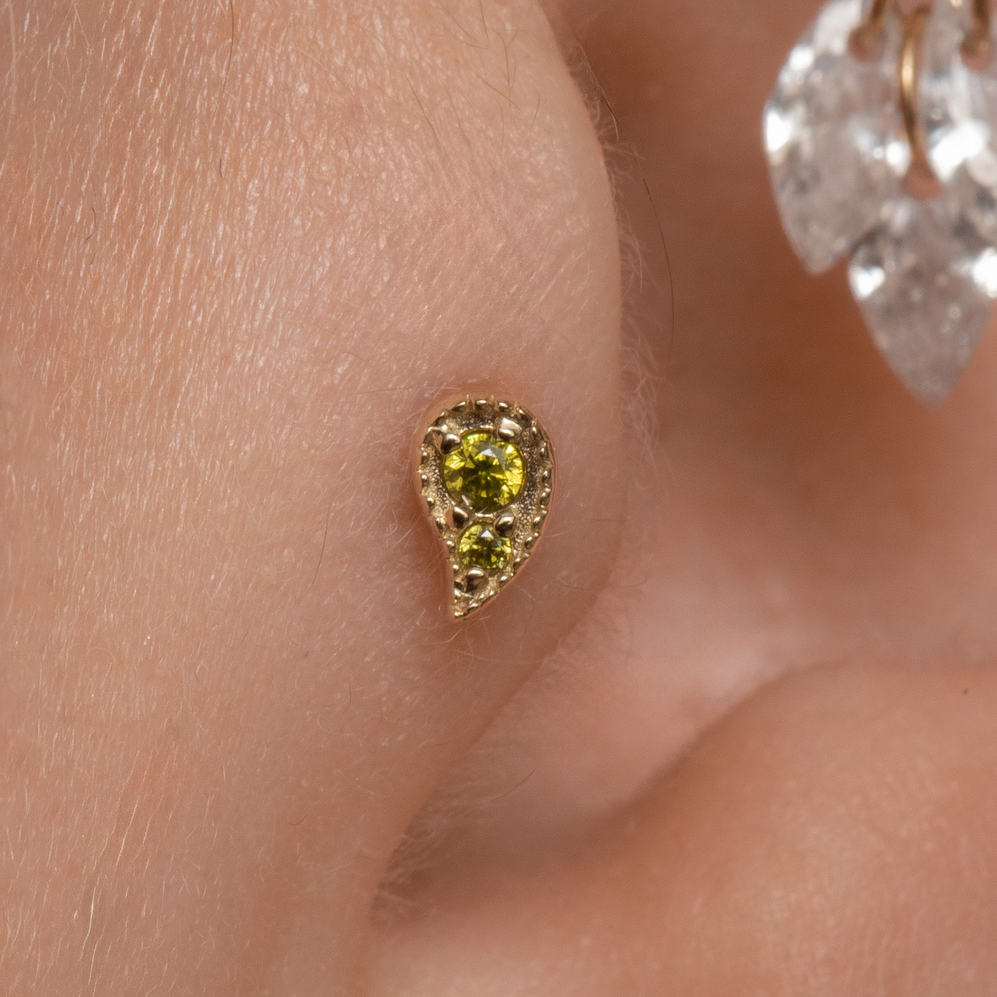 Laura Bond Jewellery 14k solid yellow gold olive green Paisley flat back labret stud earring 8mm Cartilage Studs