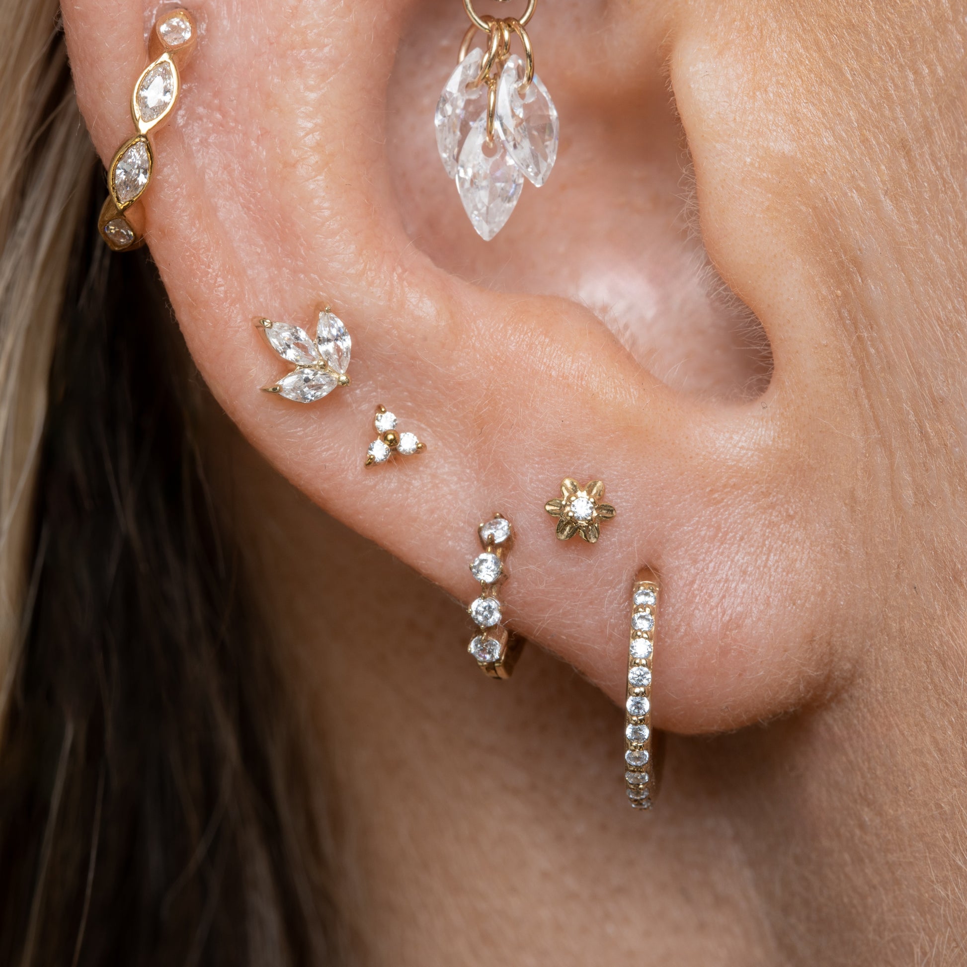 Laura Bond Jewellery 14k solid yellow gold Petal flat back labret stud earring 8mm Cartilage Studs