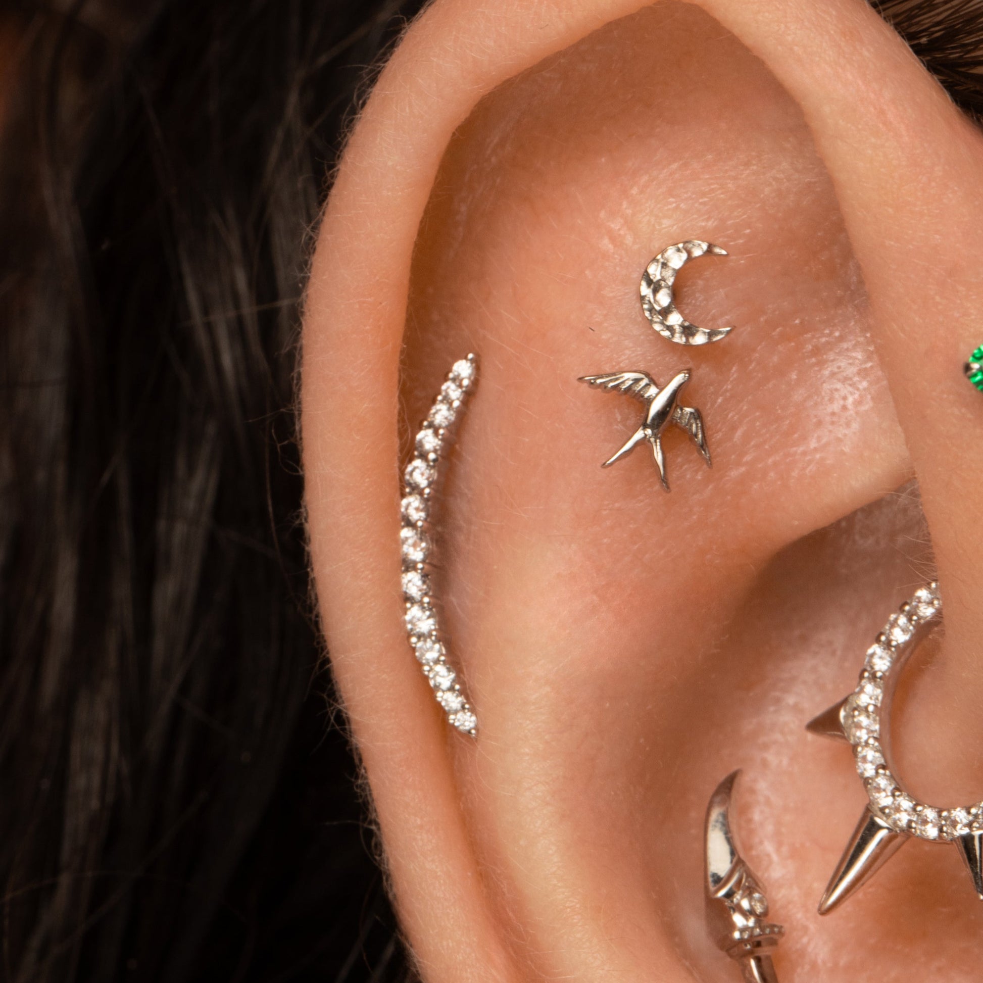 Laura Bond Jewellery 9k solid white gold Aurora curved flat back labret stud earring Cartilage Studs