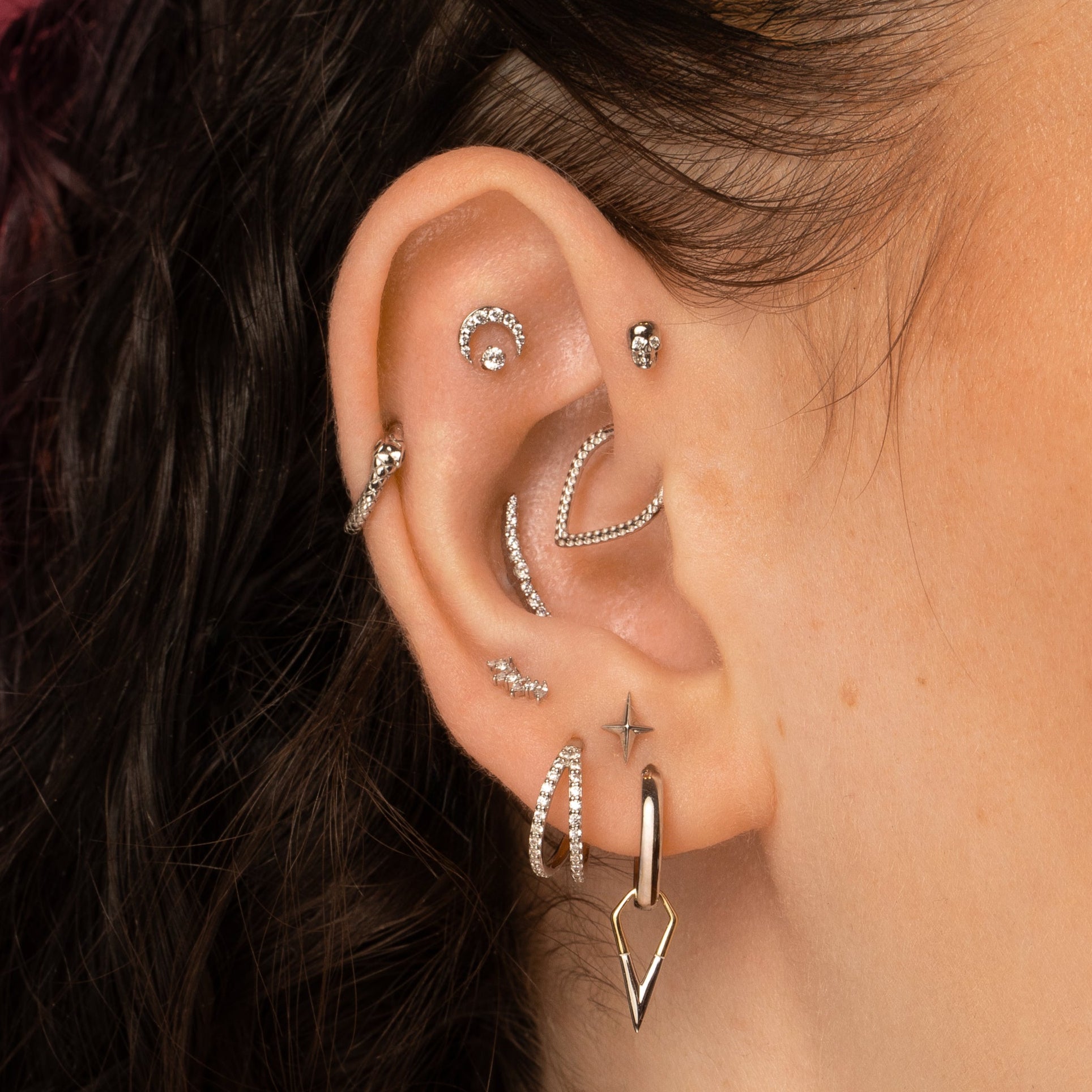 Laura Bond Jewellery 9k solid white gold Aurora curved flat back labret stud earring Cartilage Studs