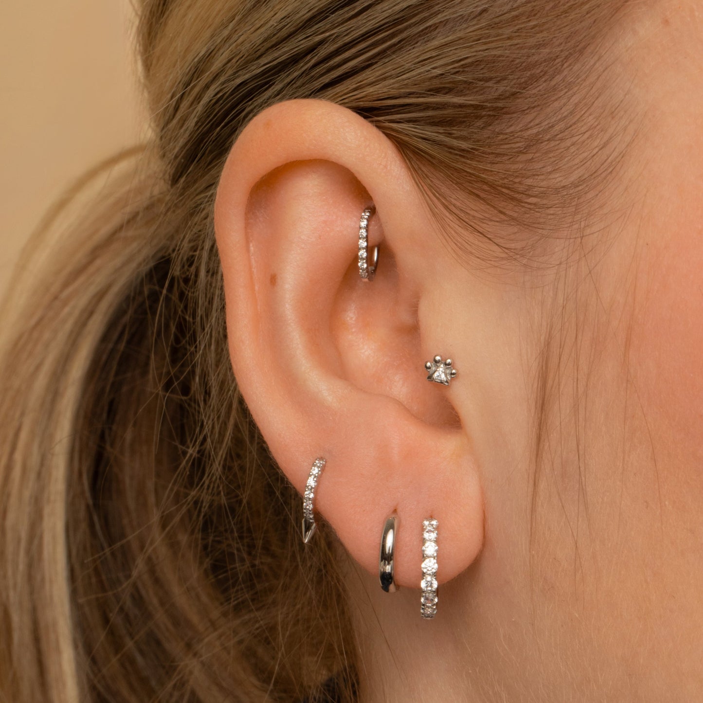 Laura Bond Jewellery 9k solid white gold Animal Pawprint flat back labret stud earring Cartilage Studs