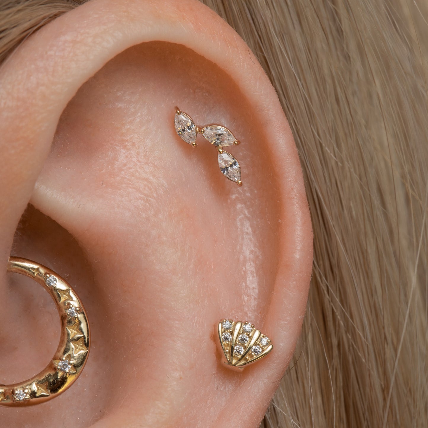 astrid miyu maria tash 14k solid yellow gold sparkly shell stud Cartilage Studs Laura Bond