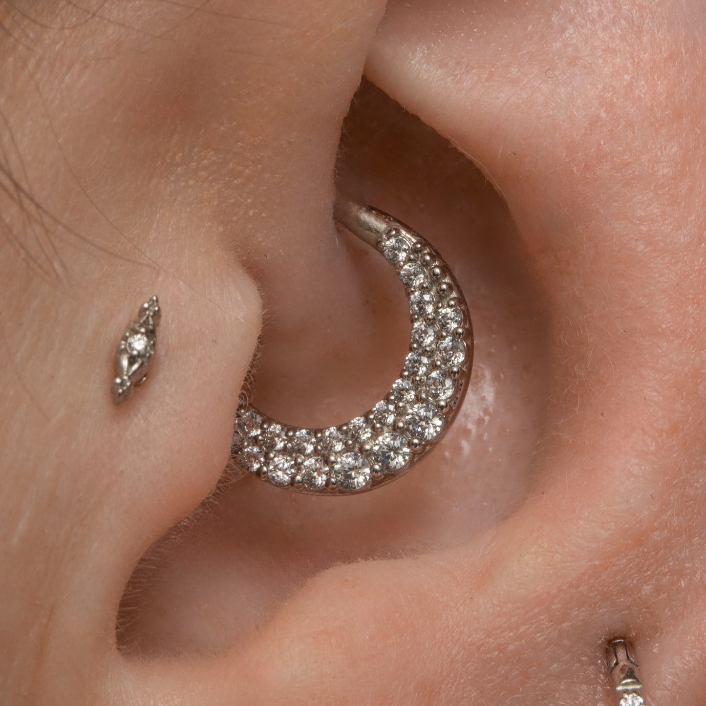 9k solid white gold Dawn flat back labret stud earring 6mm Cartilage Studs Laura Bond Jewellery