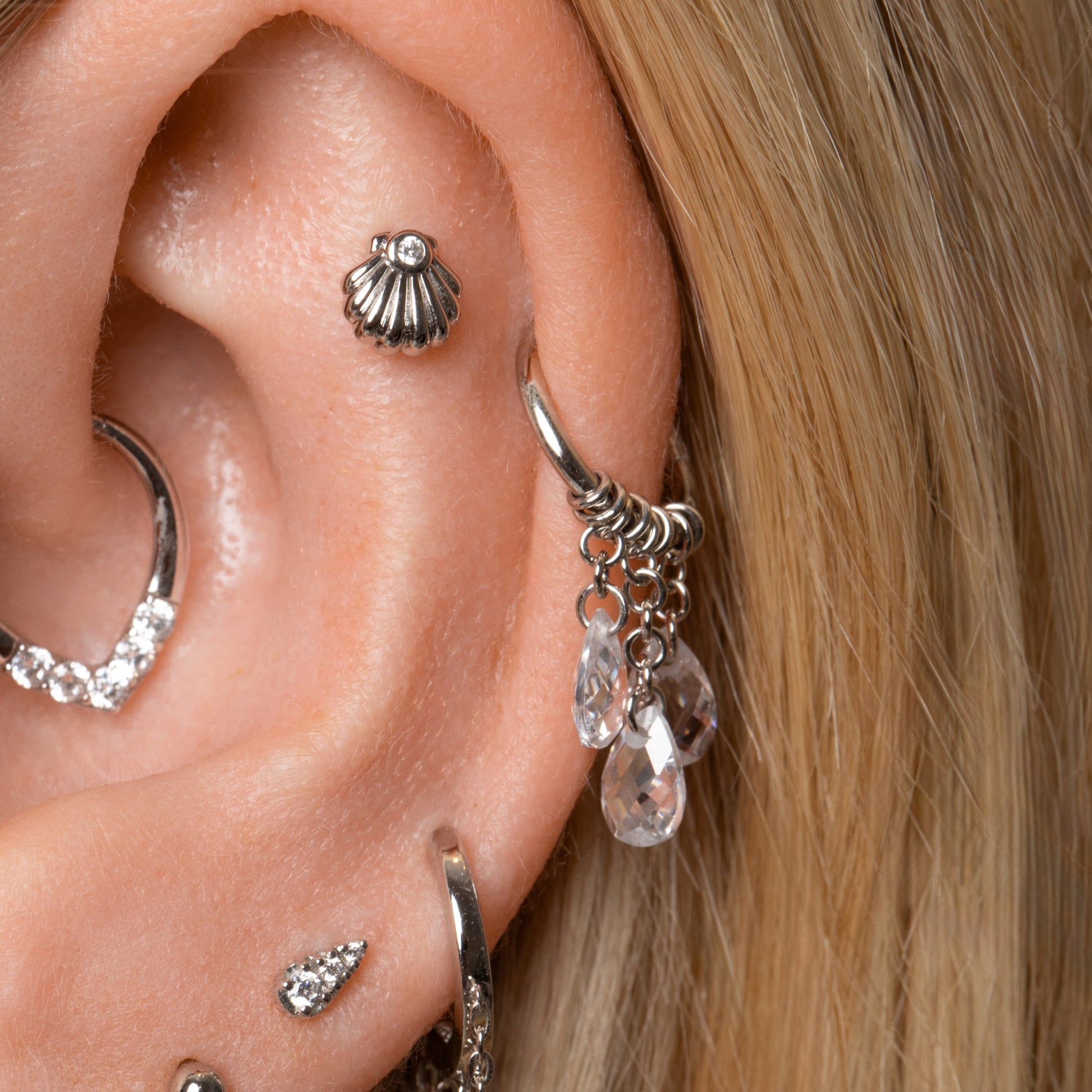 Laura Bond Jewellery 14k solid white gold Clam Shell flat back labret stud earring Cartilage Studs