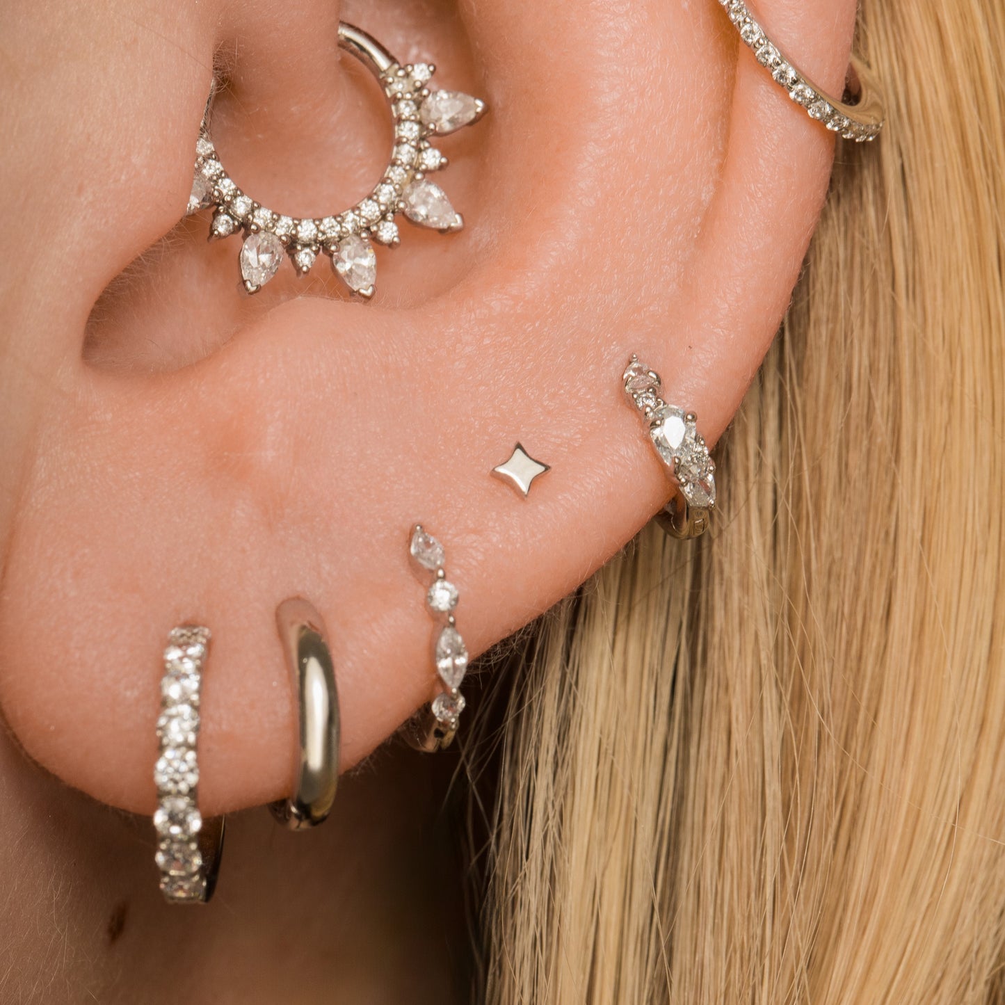 Laura Bond Jewellery 9k solid white gold Wish flat back labret stud earring 6mm