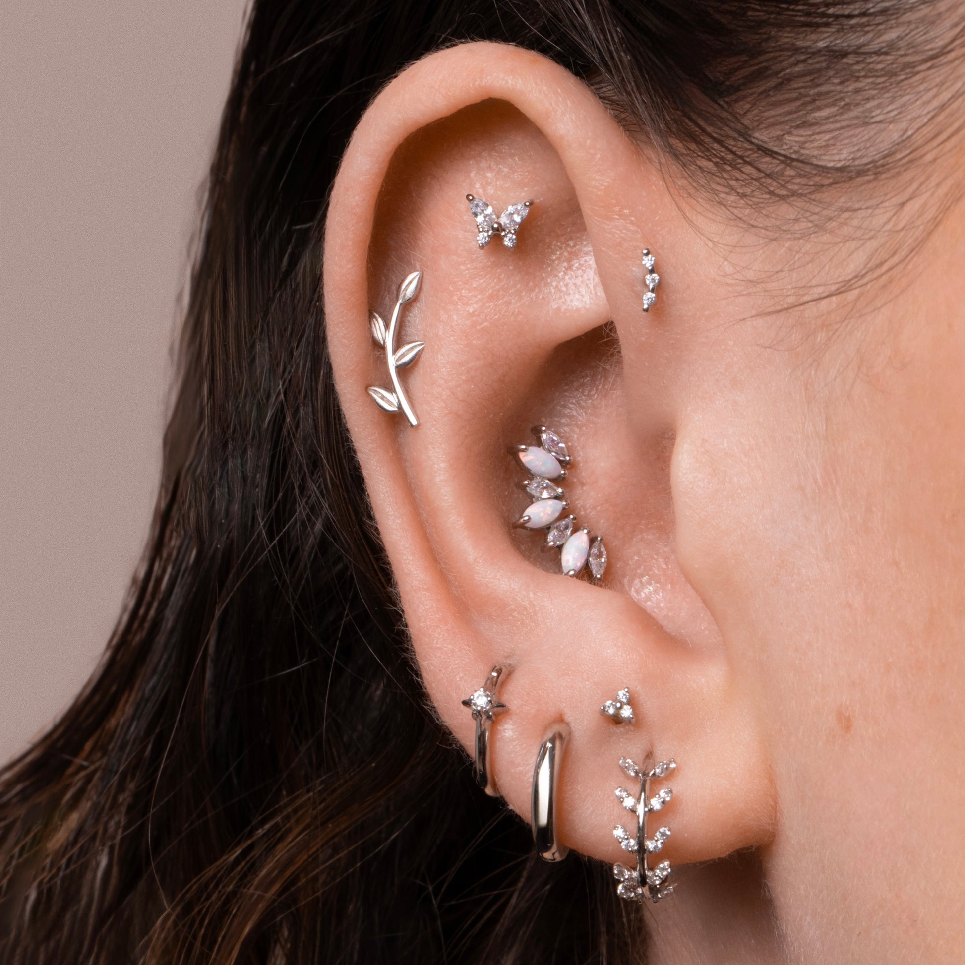 Laura Bond Jewellery 9k solid white gold textured vine garland flat back labret stud earring 6mm Cartilage Studs