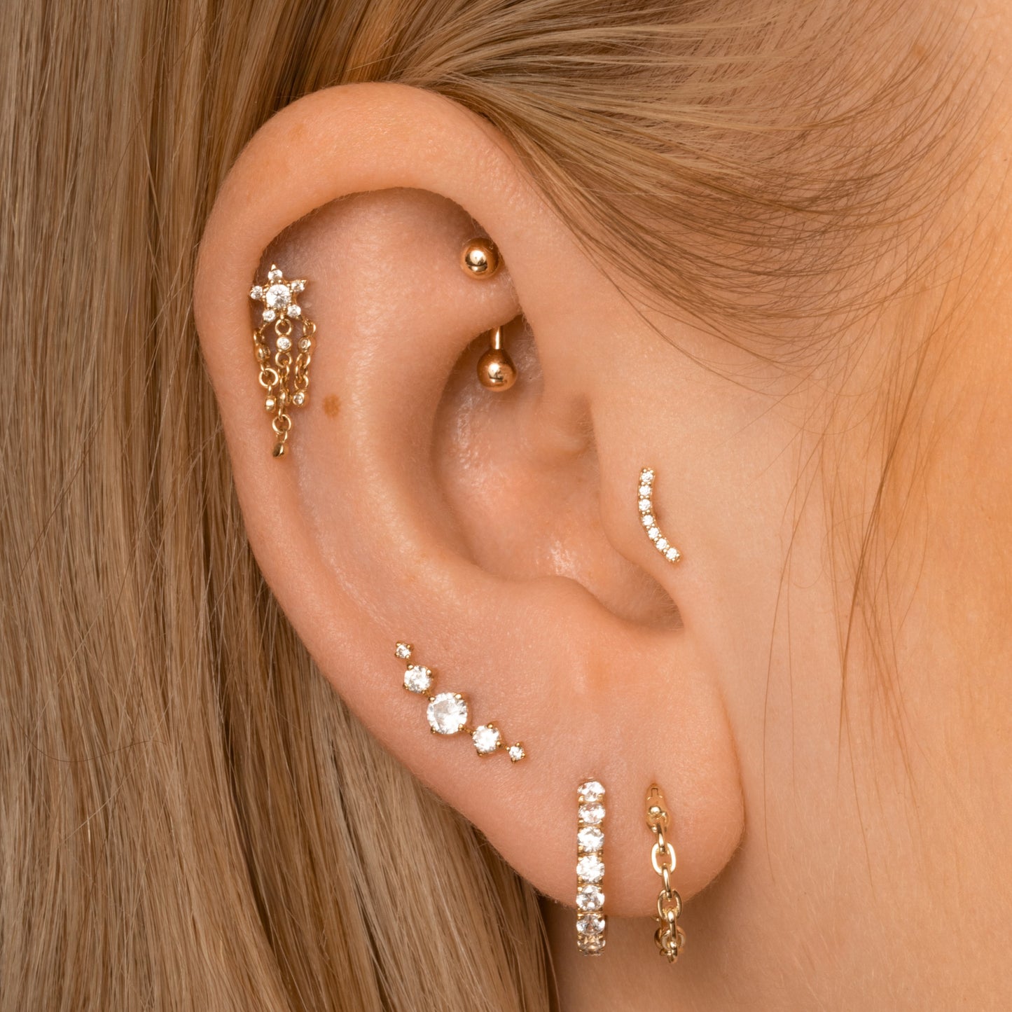 Laura Bond Jewellery Bold and Gold Edinburgh 9k solid yellow gold 10mm 18g chain clicker hoop earring Huggies and Hoops