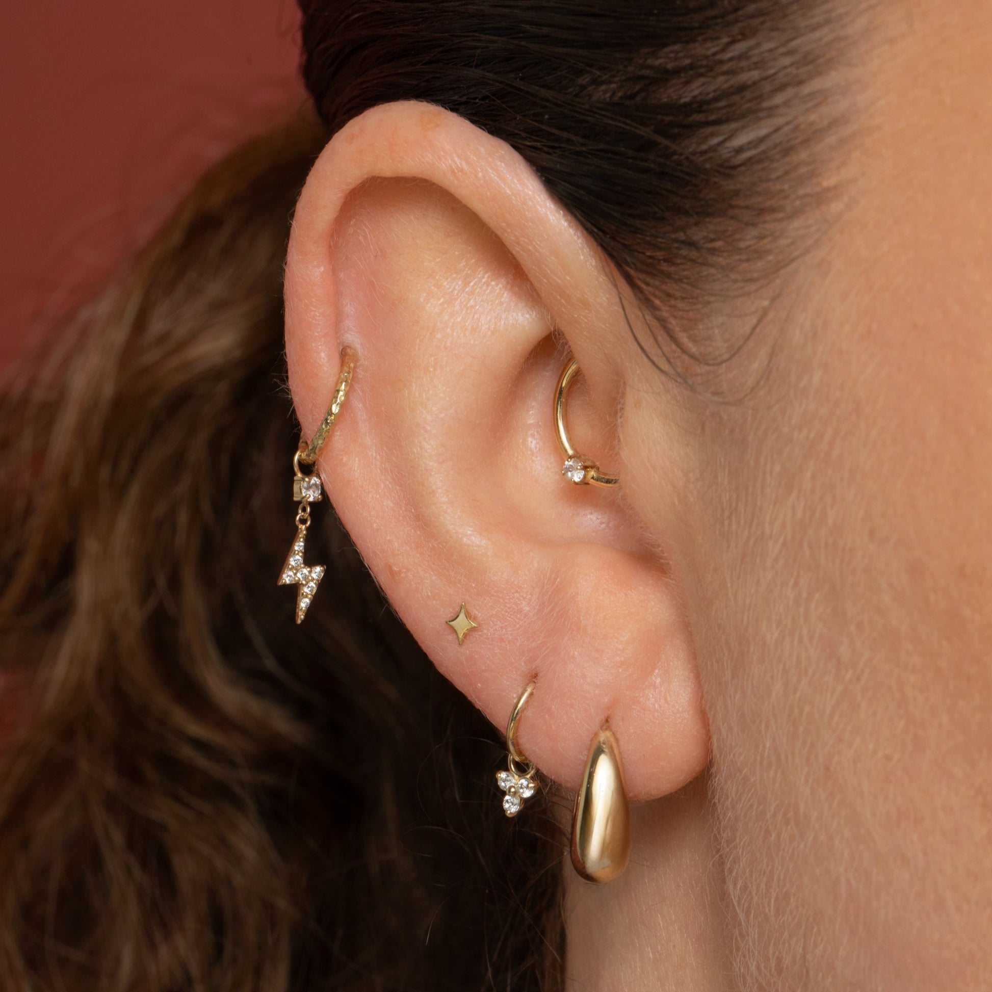 Laura Bond Jewellery 9k solid yellow gold Glimmer flat back labret stud earring 6mm Cartilage Studs