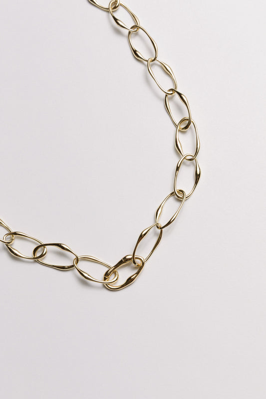 The Keepsake Organic Oval Necklace Chain Laura Bond Jewellery