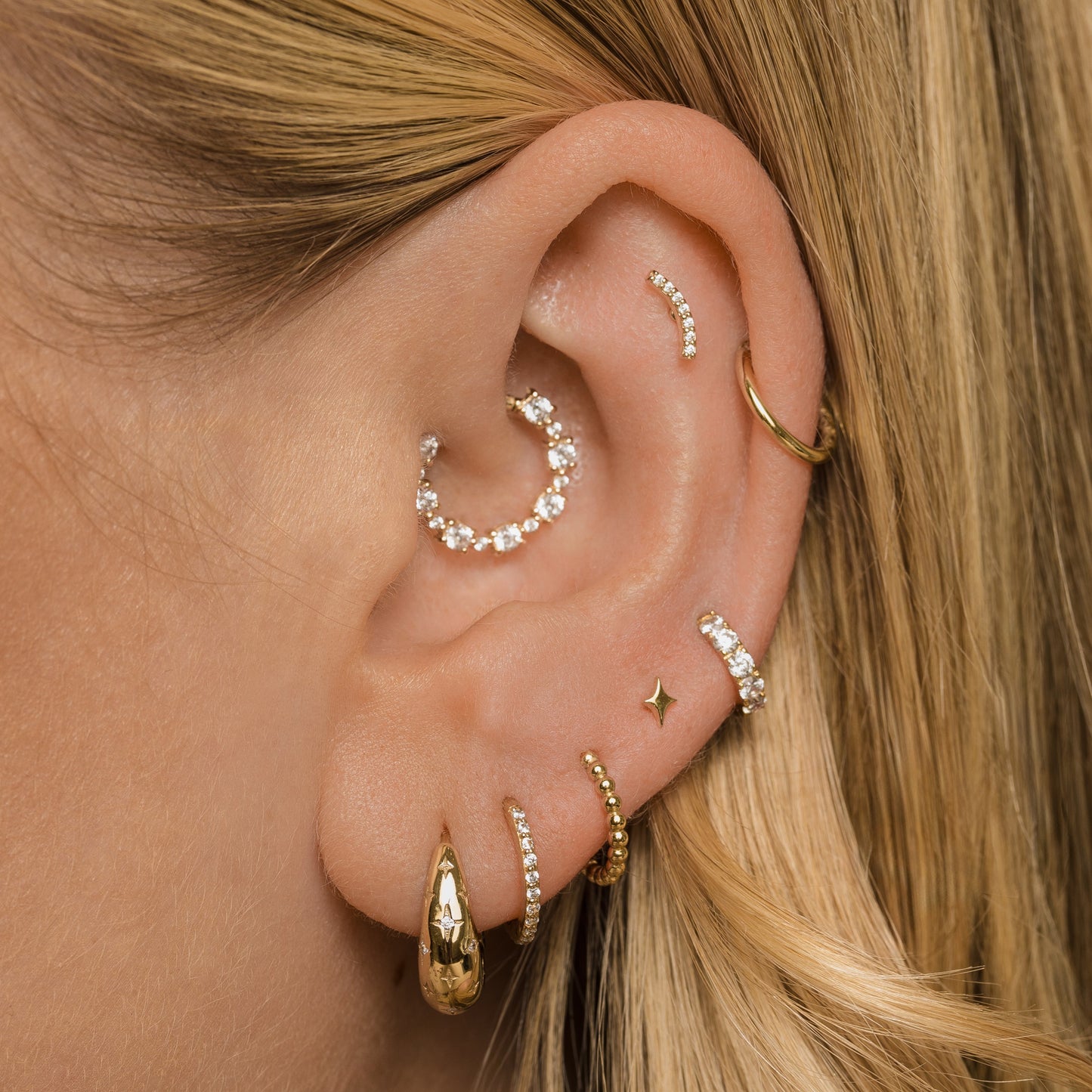 Laura Bond Jewellery 9k solid yellow gold Glimmer flat back labret stud earring 6mm Cartilage Studs