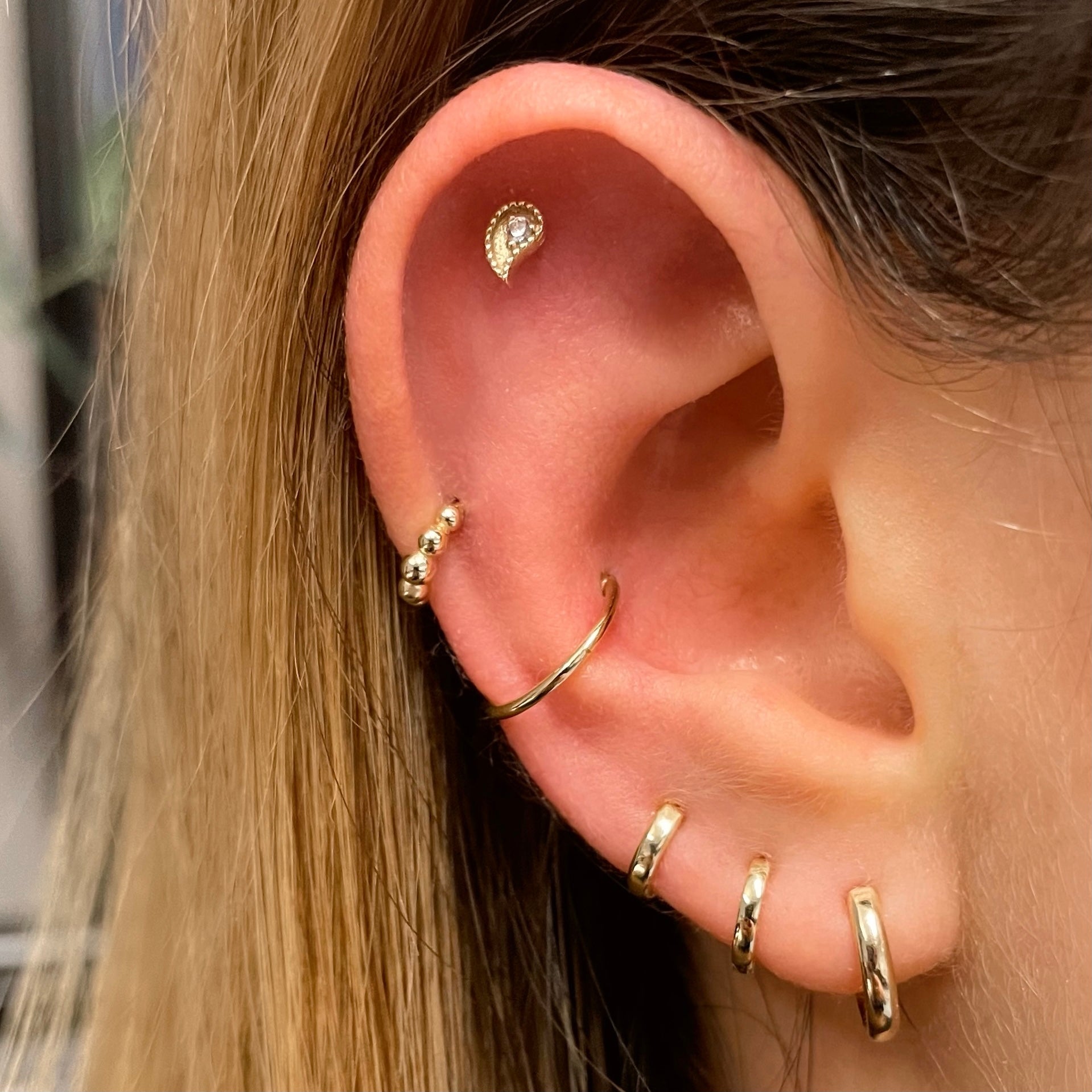 Laura Bond Jewellery 9k solid yellow gold 16g clicker hoop earring Huggies and Hoops