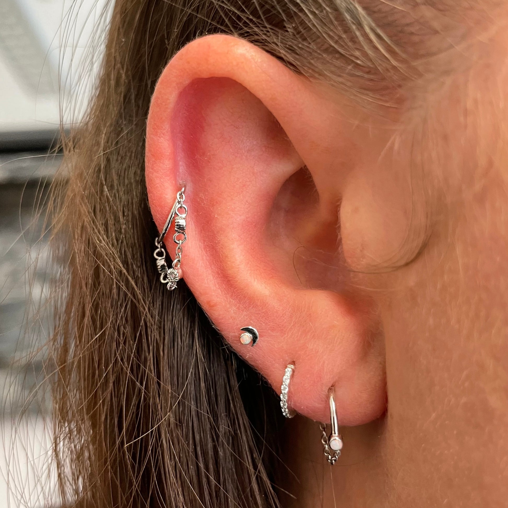 Laura Bond Jewellery 9k solid white gold 6mm 18g crystal clicker hoop earring Huggies and Hoops