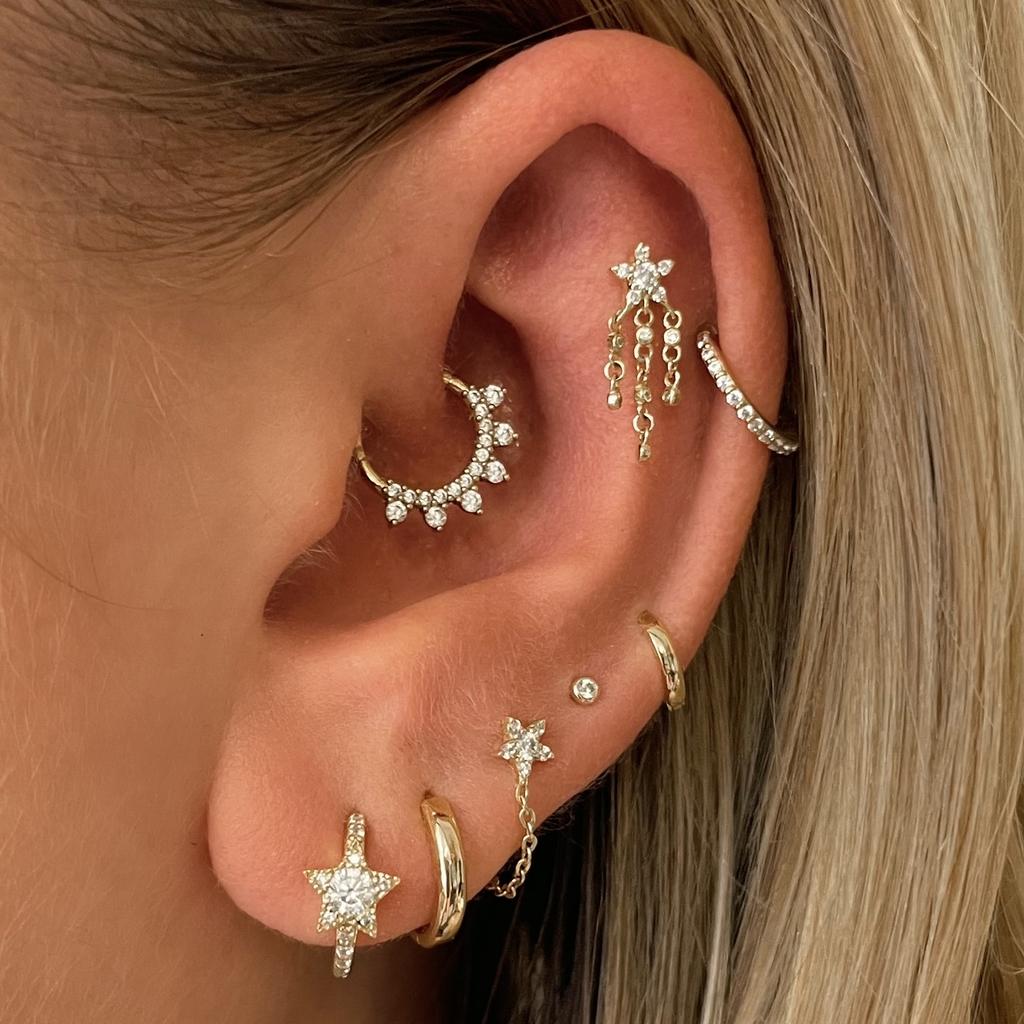 Laura Bond Jewellery Bold and Gold Edinburgh 14k solid yellow gold shooting star flat back labret stud earring 8mm Cartilage Studs