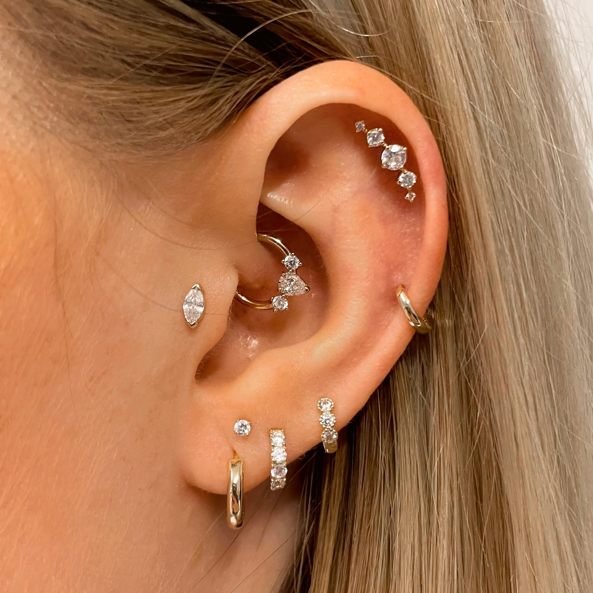 Laura Bond Jewellery Bold and Gold Edinburgh 14k solid yellow gold Astraea flat back labret stud earring 8mm Cartilage Studs